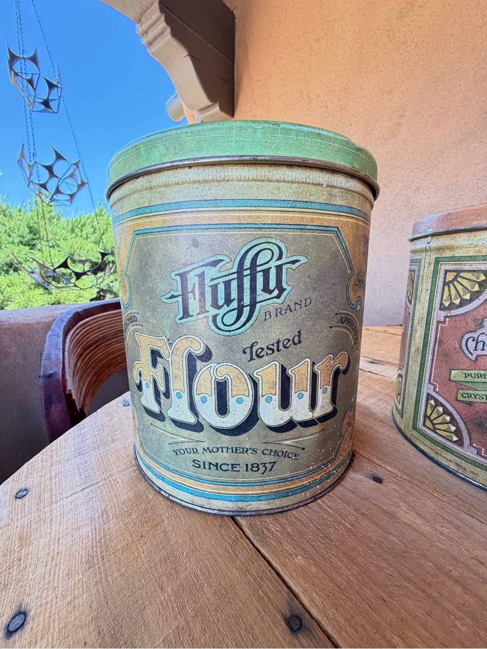 1970s Fluffy Nesting Kitchen Canister Set Metal Tins Farmhouse Country Cottage - Picture 7 of 10